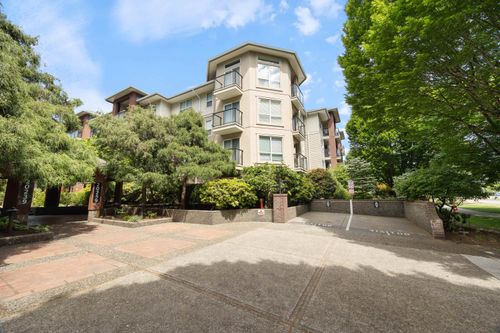 20259 Michaud Cres, Langley, BC, V3A8L1 | Card Image