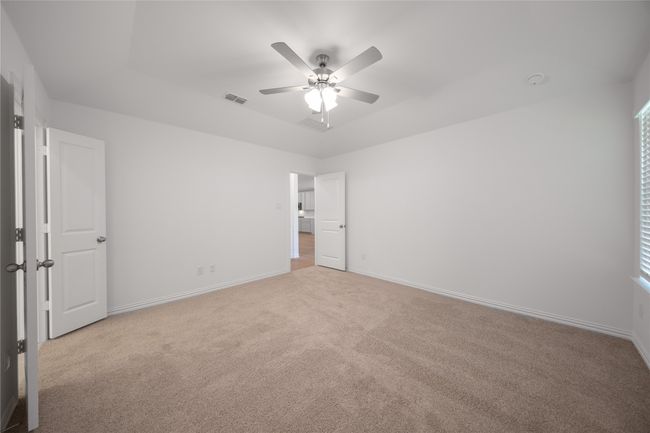 Primary Bedroom | Image 14