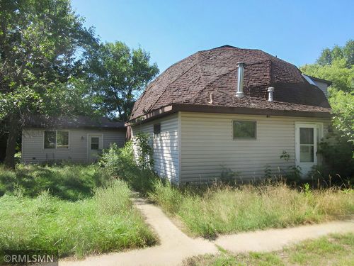 110 3rd St S, Benson, MN, 56215-2508 | Card Image