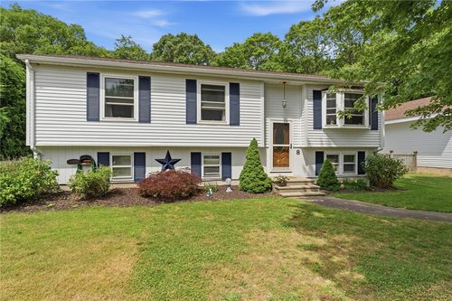 8 Sparrow Drive, Westerly, RI, 02891 | Card Image