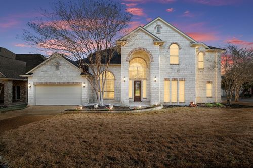 8021 Tahoe Parke Cir, Austin, TX, 78726-4054 | Card Image