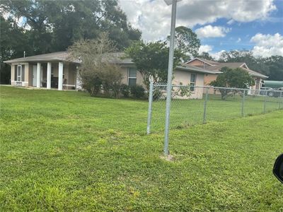 38638 Patti Lane, House other with 4 bedrooms, 2 bathrooms and null parking in Dade City FL | Image 3