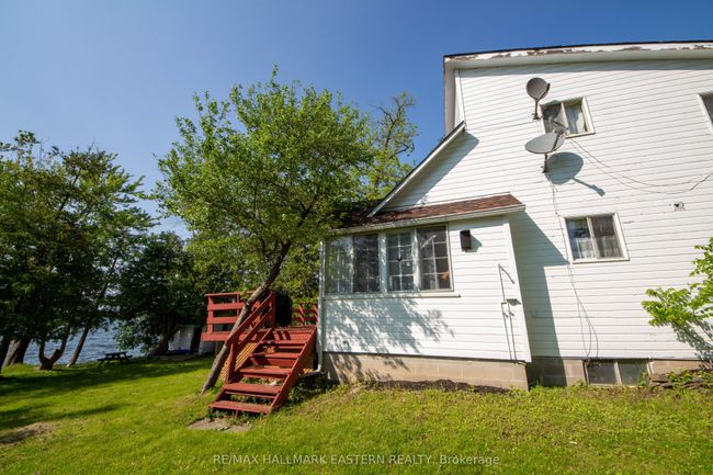 1682 Poplar Point Rd S, House other with 3 bedrooms, 1 bathrooms and 2 parking in Selwyn ON | Image 22