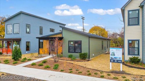 2819 16th St, Detroit, MI, 48216-1111 | Card Image