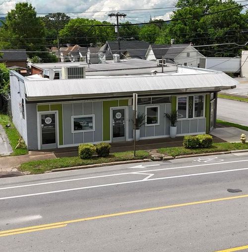 801 Dodds Ave, Chattanooga, TN, 37404-3942 | Card Image