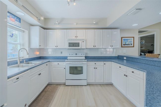 15-201 - 5300 S Atlantic Ave, Condo with 3 bedrooms, 2 bathrooms and null parking in NEW SMYRNA BEACH FL | Image 13