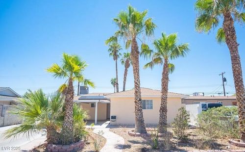 6325 Lawton Ave, Las Vegas, NV, 89107-1310 | Card Image