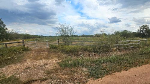 11346 E Ueckert Road, Bellville, TX, 77418 | Card Image