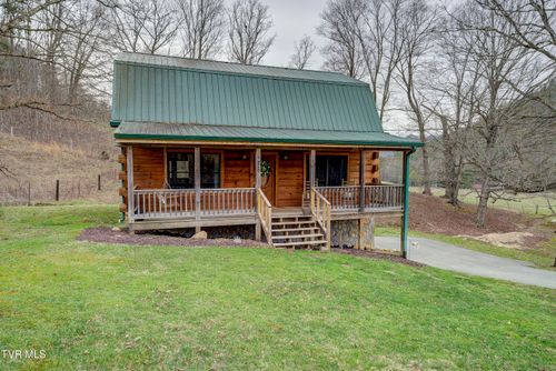 522 Deer Haven Rd, Unicoi, TN, 37692-4614 | Card Image