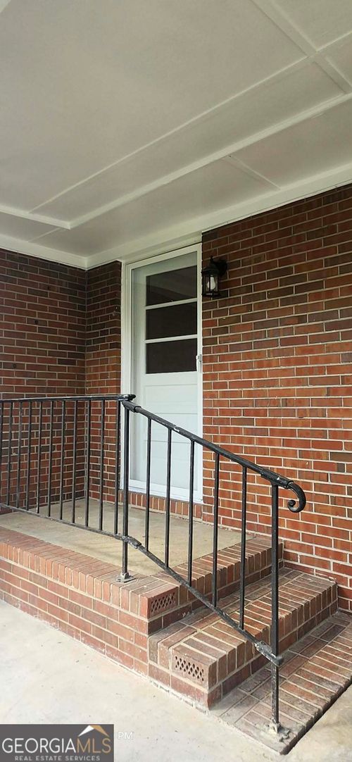 1009 E Union St, Vienna, GA, 31092-7571 | Card Image