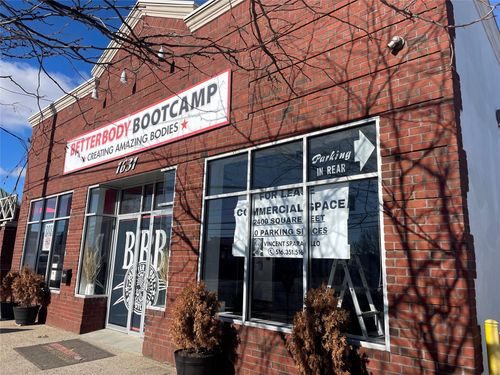 1631 Jericho Tpke, New Hyde Park, NY, 11040-4714 | Card Image