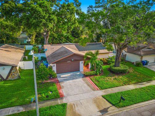 1242 Whisper Dr, LARGO, FL, 33770-1657 | Card Image