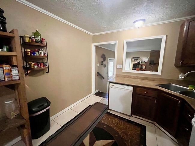 7521 Puntes Ln, House other with 3 bedrooms, 2 bathrooms and null parking in Silsbee TX | Image 9