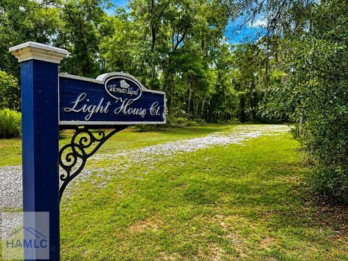 24 Lighthouse Ct Se, Darien, GA, 31305 | Card Image