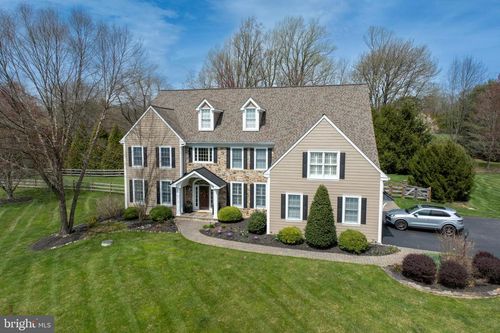 5 Rockford Crossing Dr, Kennett Square, PA, 19348-1360 | Card Image