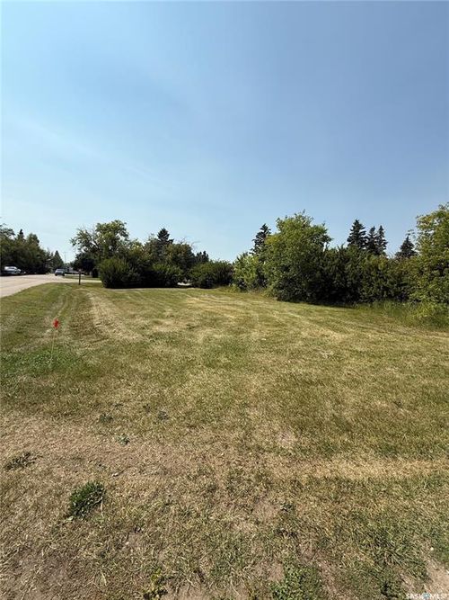 262 1 Ave, Glaslyn, SK, S0M0C7 | Card Image