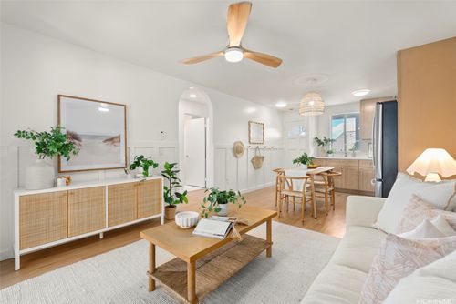 e202-94-201 Lumiaina Pl, Waipahu, HI, 96797-5006 | Card Image