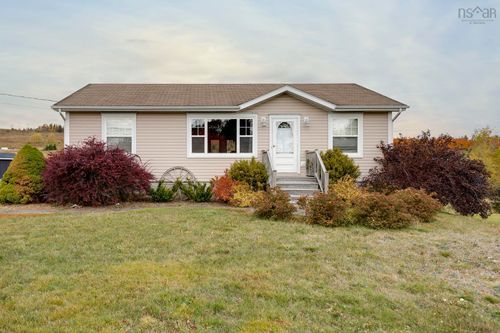 228 Greenhill Rd, Alma, NS, B0K2A0 | Card Image