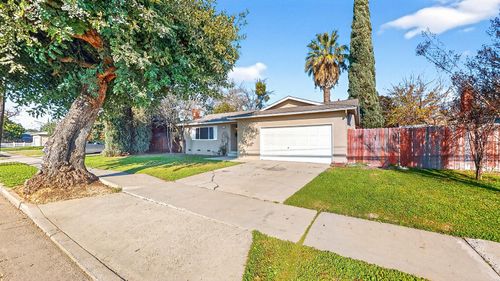 1611 E Olive Avenue, Merced, CA, 95340 | Card Image