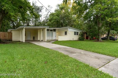 6974 Rollo Road, House other with 3 bedrooms, 2 bathrooms and null parking in Jacksonville FL | Image 2