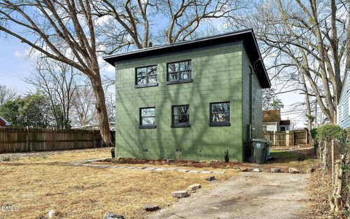 210 Lincoln Ct, Raleigh, NC, 27610-2639 | Card Image