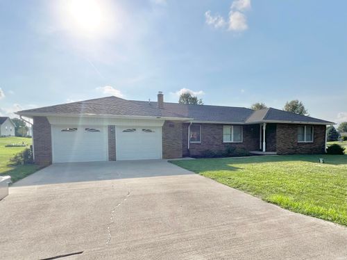 207 Longtree Ln, Logansport, IN, 46947-2422 | Card Image