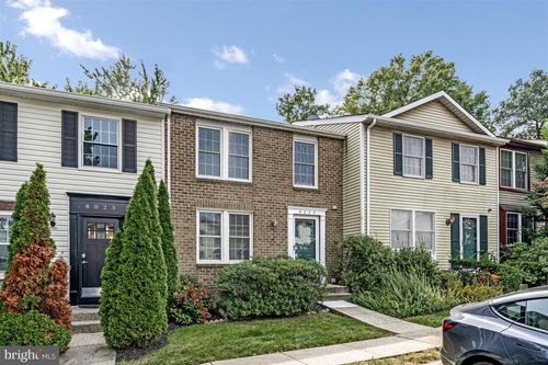 8025 Tyson Oaks Cir, VIENNA, VA, 22182-3940 | Card Image