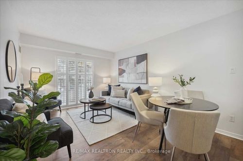 205-106 Aspen Springs Dr, Clarington, ON, L1C5N7 | Card Image