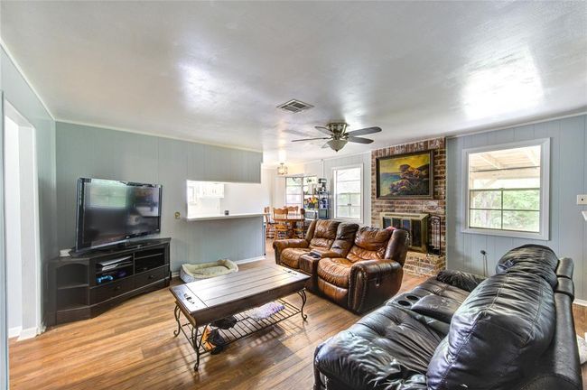 12207 Level Run St, House other with 5 bedrooms, 2 bathrooms and 2 parking in Meadows Place TX | Image 10