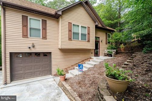 2973 Lanier Ln, MC GAHEYSVILLE, VA, 22840-3101 | Card Image