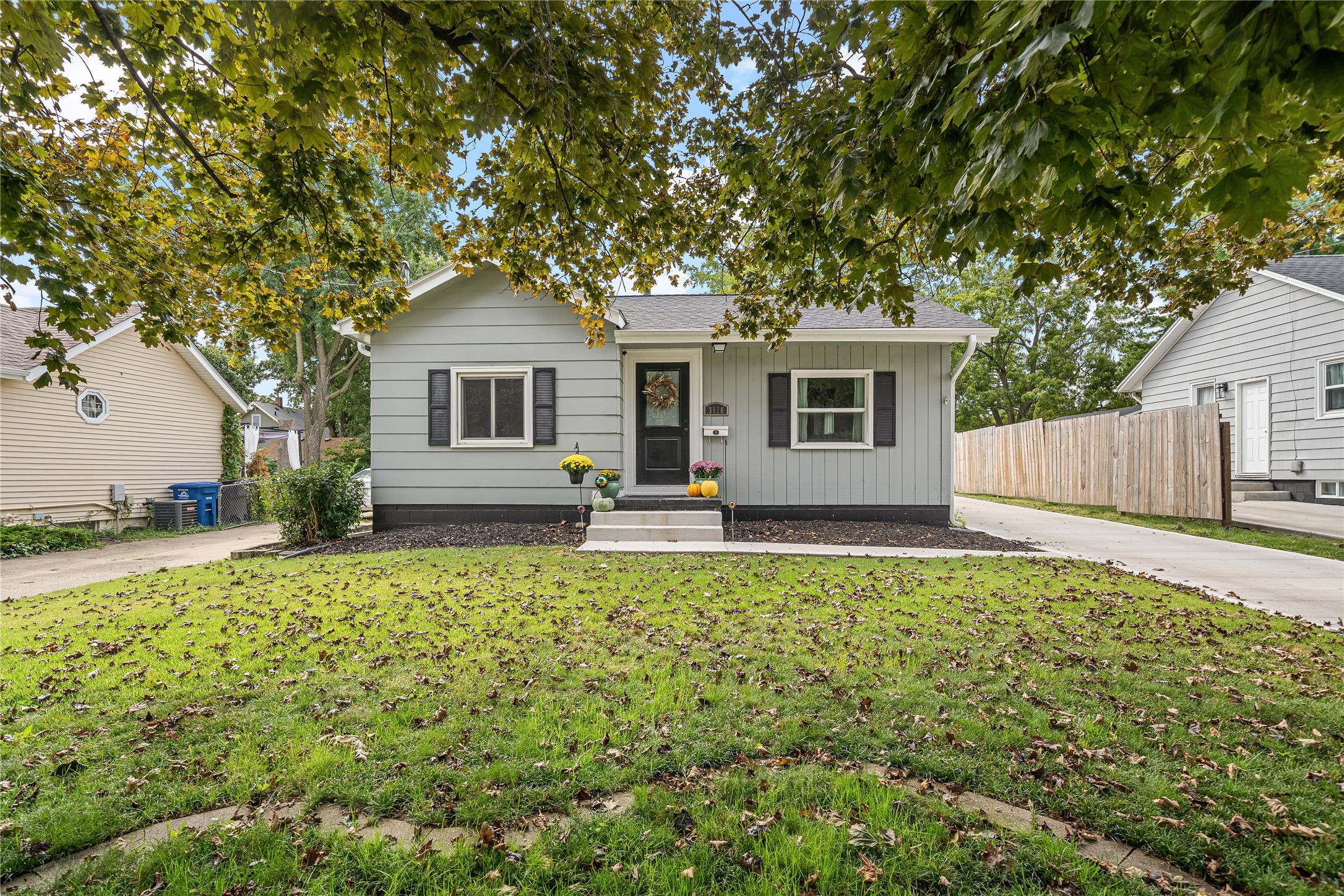 Fagen Dr, Des Moines, IA 50310