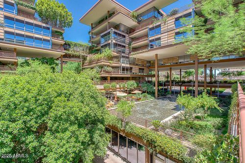 2011-7161 E Rancho Vista Dr, Scottsdale, AZ, 85251-1495 | Card Image