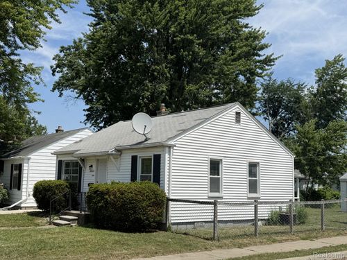 26604 Groveland St, Madison Heights, MI, 48071-3606 | Card Image