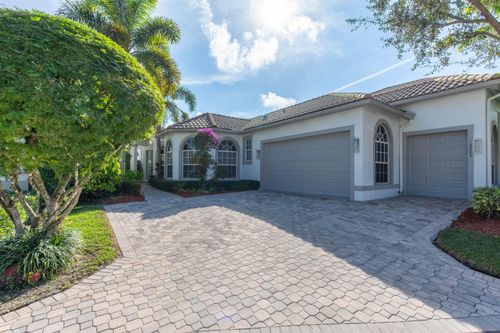 2443 Players Ct, Wellington, FL, 33414-7010 | Card Image