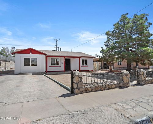 7707 Parral Dr, El Paso, TX, 79915-2112 | Card Image