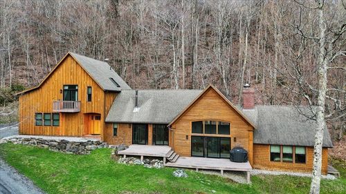 460 Bullmoose Ridge Rd, Stowe, VT, 05672-4053 | Card Image