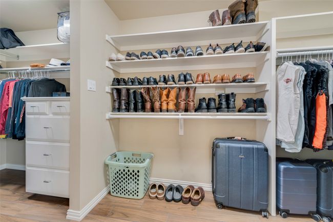 1819 W Belt Line Rd, House other with 4 bedrooms, 4 bathrooms and null parking in Cedar Hill TX | Image 22