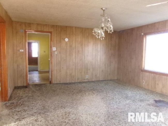 263 Koch St, House other with 3 bedrooms, 1 bathrooms and null parking in Pekin IL | Image 4