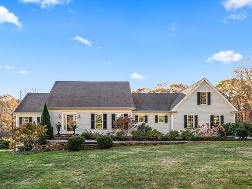 46 Pine Hill Rd, Princeton, MA, 01541-1130 | Card Image