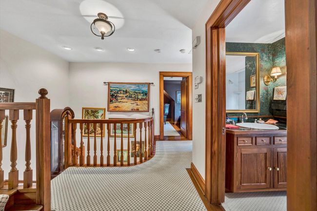 Upstairs Landing | Image 46