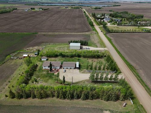 64033 Township Road 720, Grande Prairie, AB, T8X4K4 | Card Image