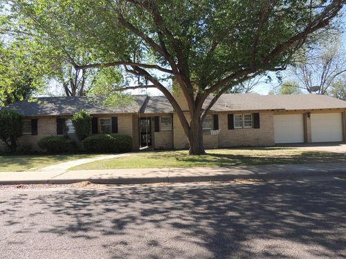 1305 Lawson Ave, Midland, TX, 79701-4068 | Card Image