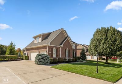 9869 Wild Turkey Row, House other with 5 bedrooms, 4 bathrooms and null parking in Fishers IN | Image 2