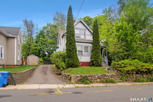 32 Ingraham Pl, Bristol, CT, 06010-4108 | Card Image