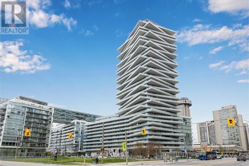 208-15 Queens Quay E, Toronto, ON, M5E0C5 | Card Image