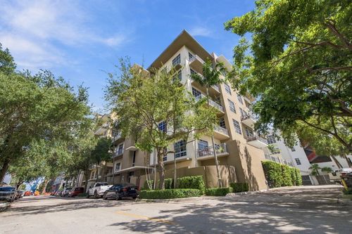 203-434 Nw 1st Avenue, Fort Lauderdale, FL, 33301 | Card Image