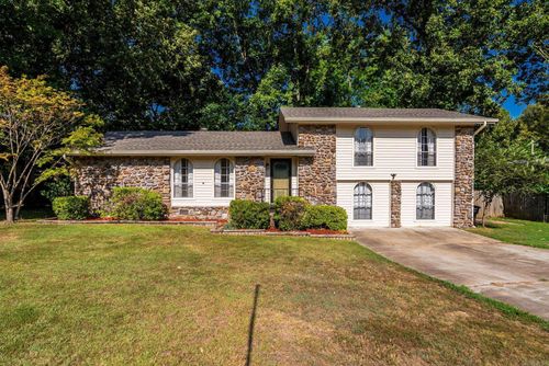 1212 N Jeff Davis St, Jacksonville, AR, 72076-3138 | Card Image