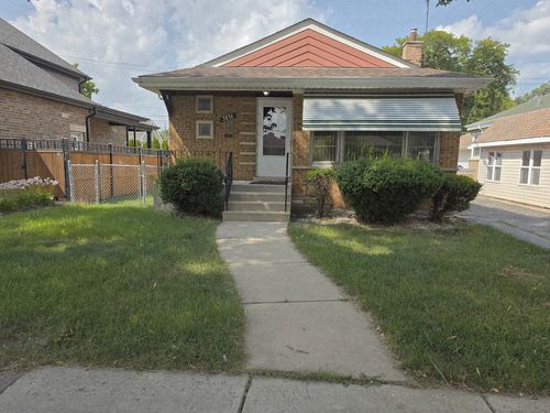 3836 W 107th St, Chicago, IL, 60655-3833 | Card Image