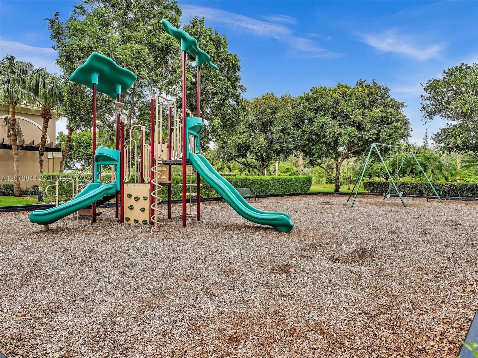 Residential Lease in Pembroke Pines 2