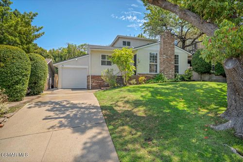 3236 Malcolm Ave, LOS ANGELES, CA, 90024-3207 | Card Image